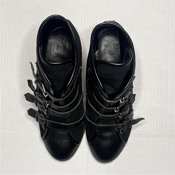 NYLA Laurena Belted Wedge Booties - Picture 7 of 10